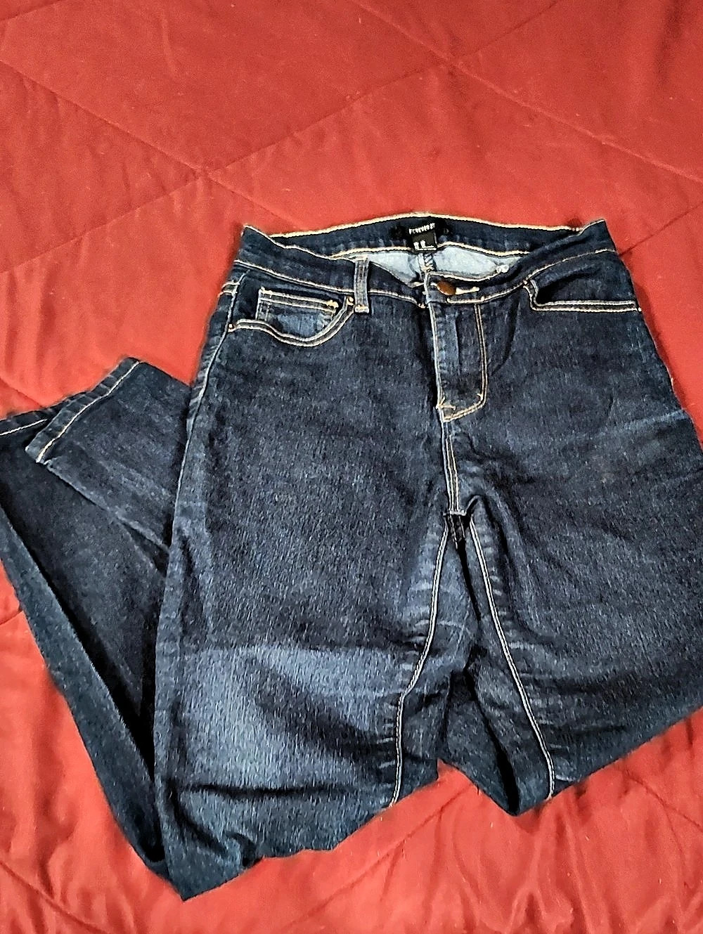 Forever 21 Skinny Jeans in Blue Waist 26